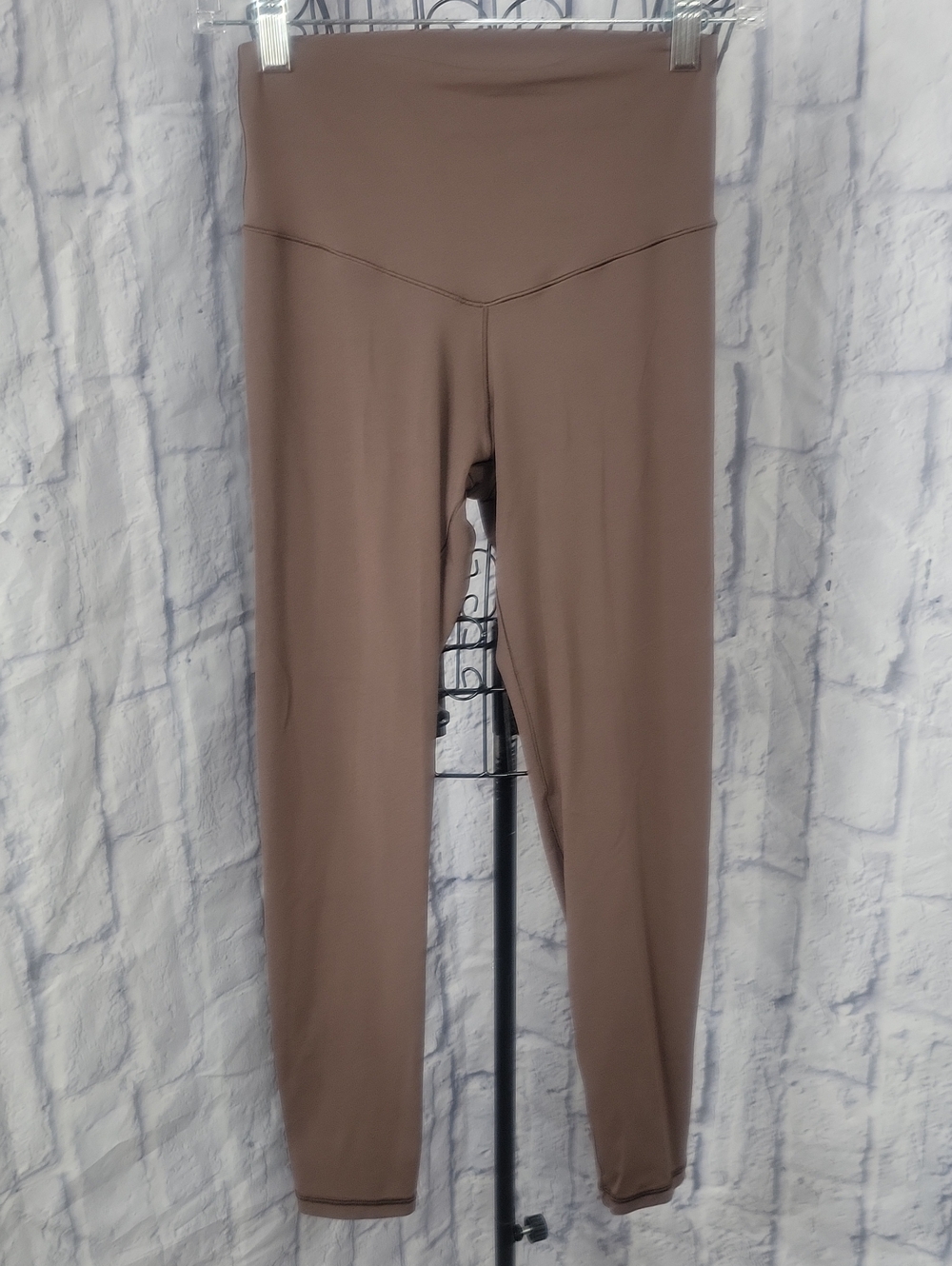 Offline by Aerie Medium Brown High Waisted Leggings Size 7/8
